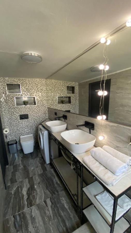 Luxury Apartments Near Bacvice Beach Σπλιτ Εξωτερικό φωτογραφία